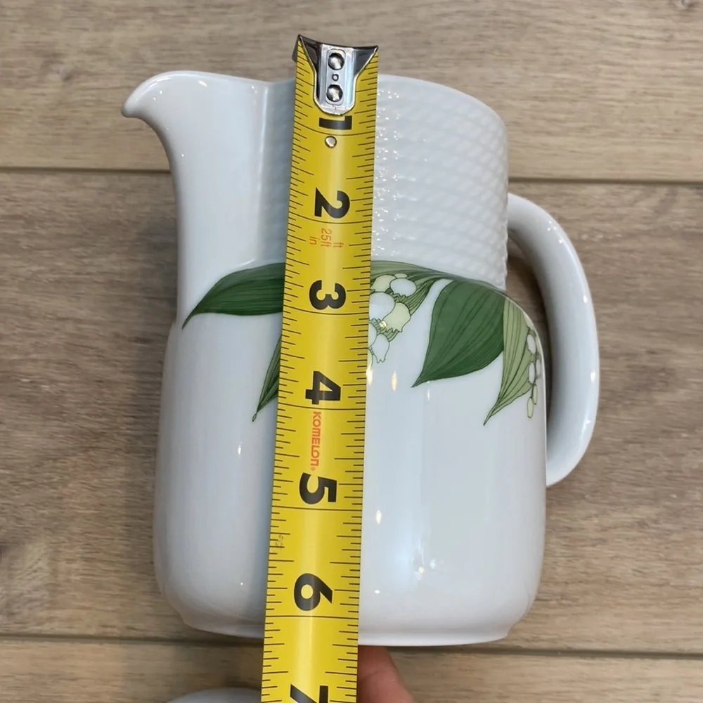 Vintage Thomas Germany Pitcher‎